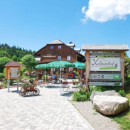 Hoehengasthaus Kolmenhof An Der Donauquelle ฟวร์ตวานเงน ภายนอก รูปภาพ